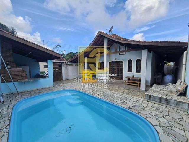 Casa térrea com piscina em condomínio  - Residencial São Luiz - Peruíbe/SP