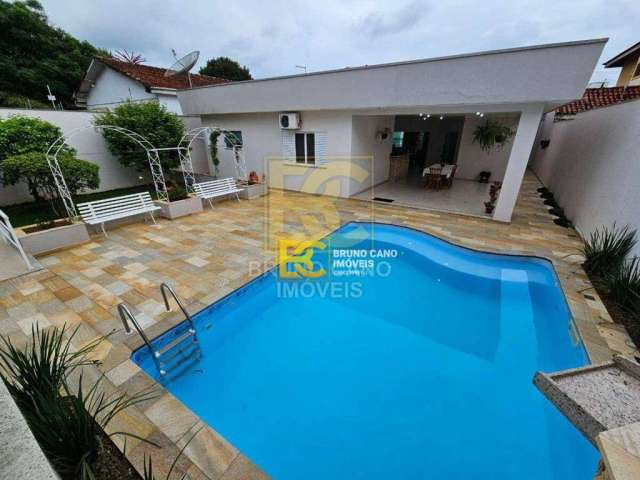 Casa com 3 dormitórios à venda, 340 m² por R$ 1.800.000 - Centro - Peruíbe/SP