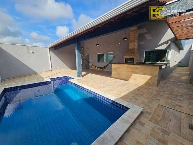 Casa com 3 dormitórios e Piscina - Flora Rica II - Peruíbe/SP