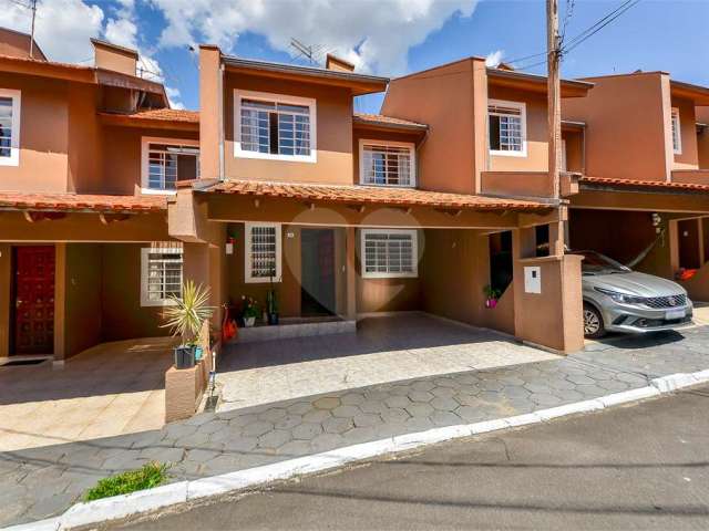 Casa com 4 quartos à venda em Alto Boqueirão - PR