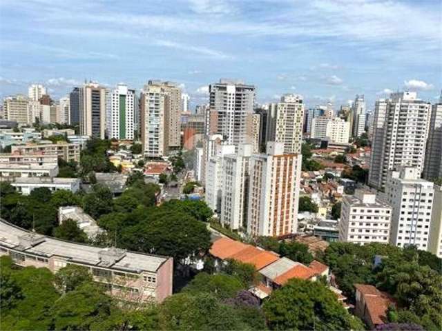 Apartamento com 4 quartos à venda em Vila Cordeiro - SP