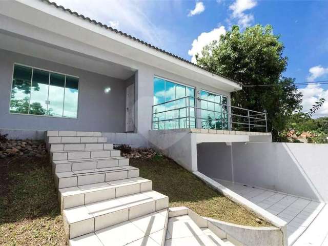 Casa com 4 dormitórios - Boa Vista - Curitiba/PR