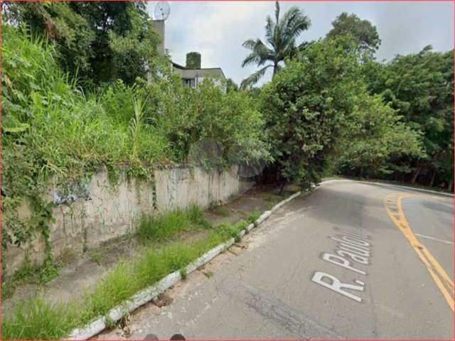 Loteamento à venda em Jardim Vitória Régia - SP