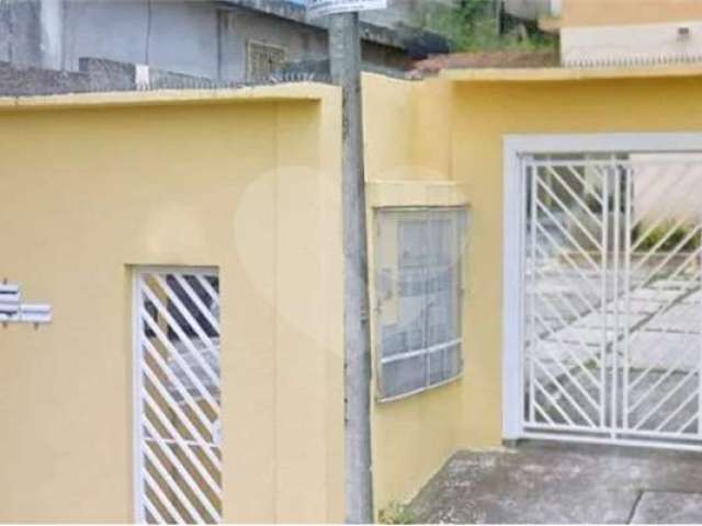 Sobrado com 2 quartos à venda em Vila Ré - SP