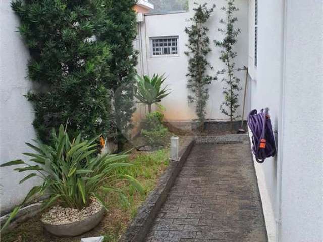 Casa com 2 quartos à venda em Vila Mazzei - SP