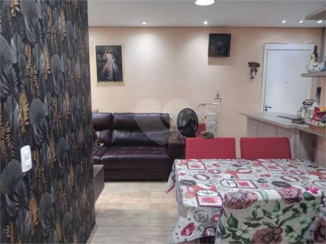 Apartamento com 2 quartos à venda em Jardim Modelo - SP