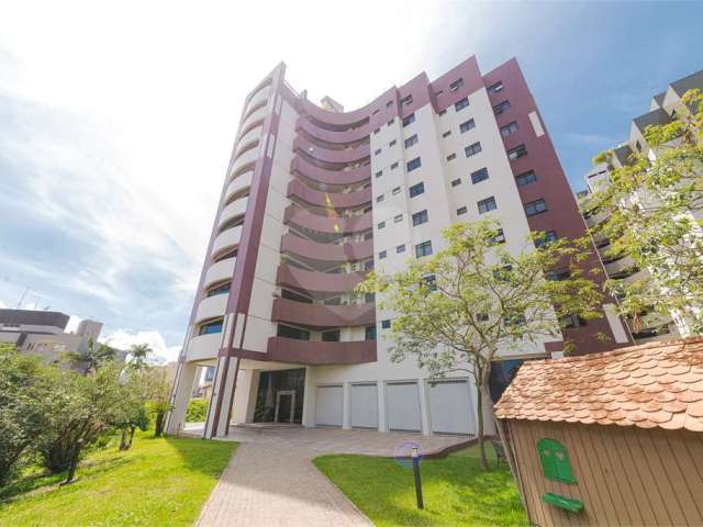 Apartamento com 4 quartos à venda em Bigorrilho - PR