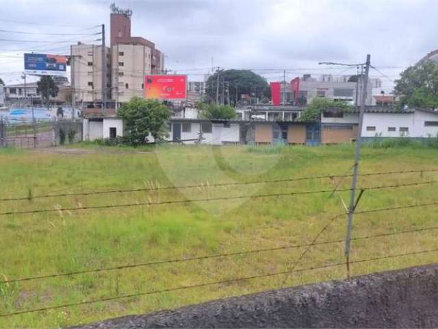 Terreno à venda em Jardim Botânico - PR