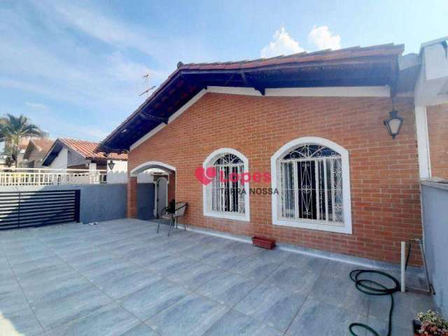 Casa com 3 dormitórios à venda, 235 m² por R$ 1.600.000 - Centro - Vinhedo/SP