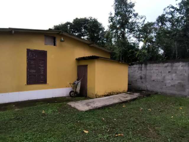 Chácara com 1.232m² em Itanhaém.