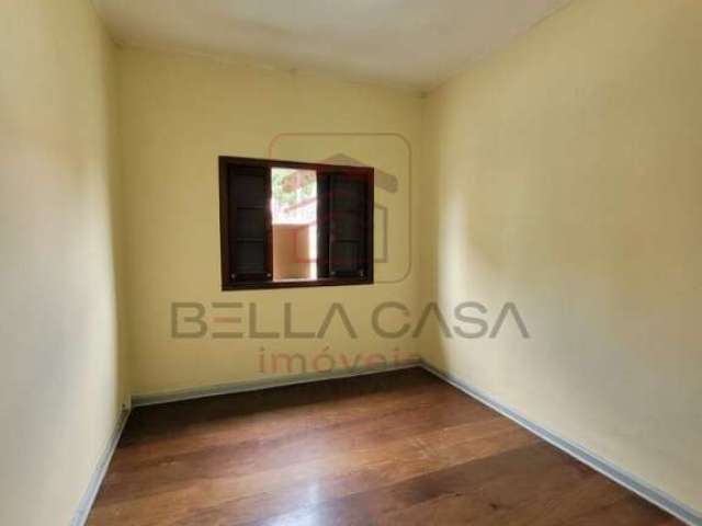 Apartamento para Locação - 2 dormitórios - com quintal