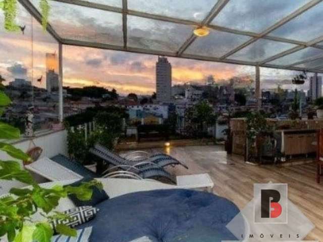 Excelente sobrado 300m2 3 suítes 8 vagas na Vila Prudente Rua Umuarama