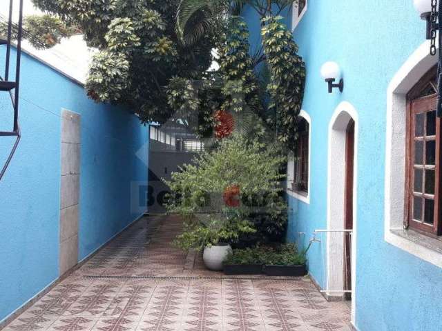 Lindo Sobrado - Mooca - 130 m² a.útil - 182 m² a. ter - 3 dorm, sala, copa, ampla cozinha,  2 vagas