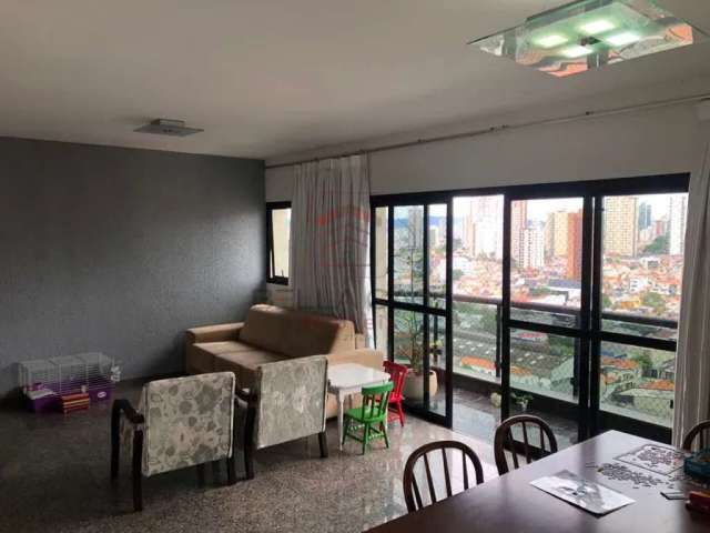 Apartamento próximo ao Shopping Anália Franco, 160 m².