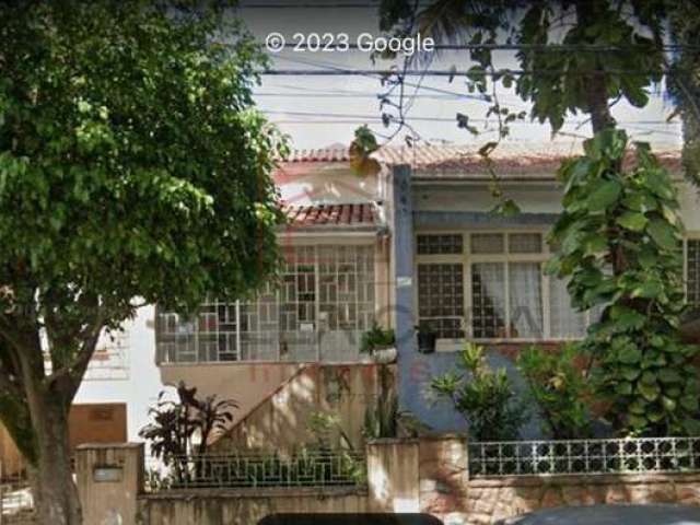 2 casas a venda - Total 390m2 - rua Araribóia