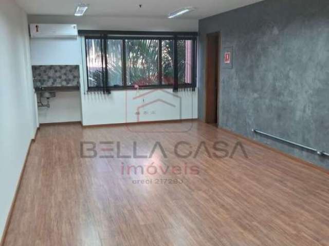 Sala  comercial   Jd. Avelino  40m2    1 banheiro   1 vaga   portaria   24 horas