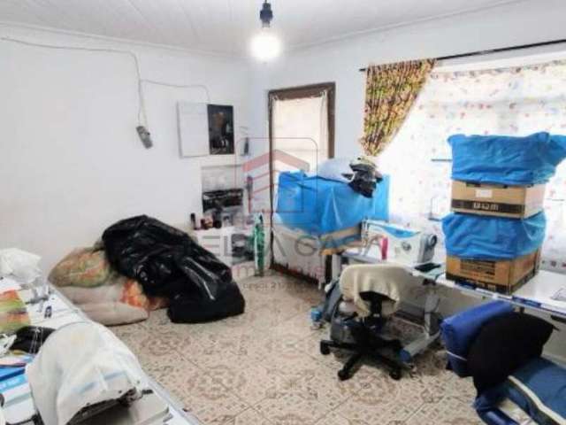 Casa a Venda com 2 quartos na Mooca Rua João Antônio de Oliveira