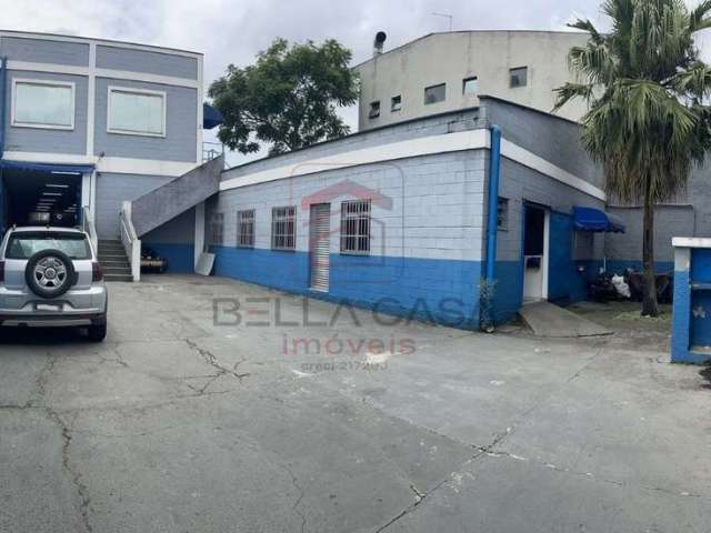 Galpão á Venda no Sacomã com 700 m2