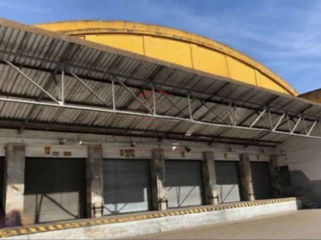 Galpao modulado    2000m2    3  banheiros  escritórios   copaCOZ