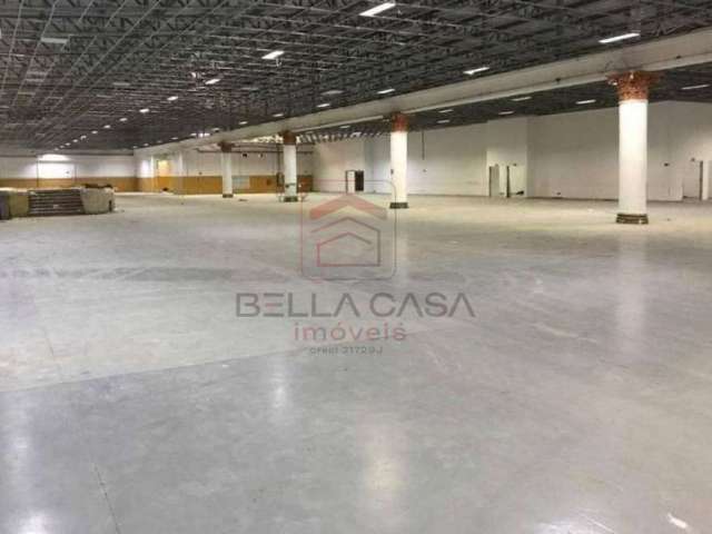 Excelente galpão para locação com4500m² em vão livre