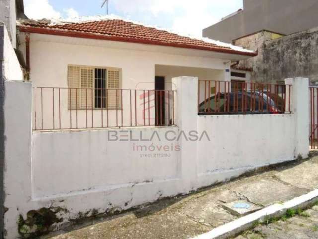 Casa térrea à venda em Vila Ema