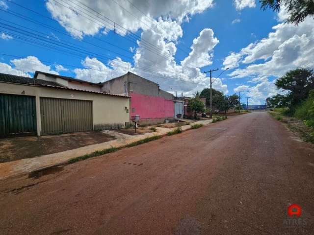 Casa com 2 quartos para alugar na CC1, Residencial Carla Cristina, Goiânia por R$ 1.400