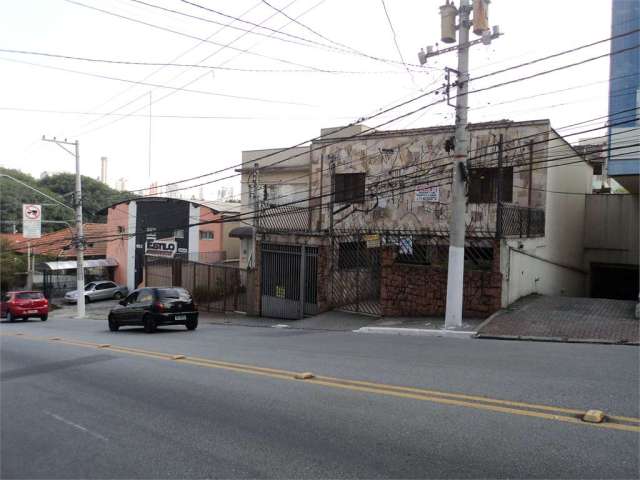 Venda casa/terreno para investimento na rua voluntários da pátria, no mandaqui