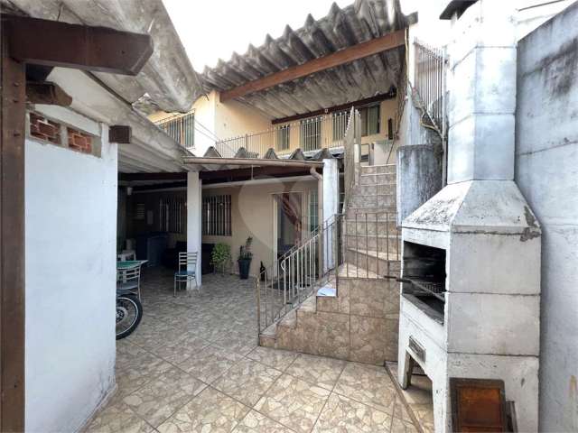 Casa com 3 quartos à venda em Vila Dionisia - SP