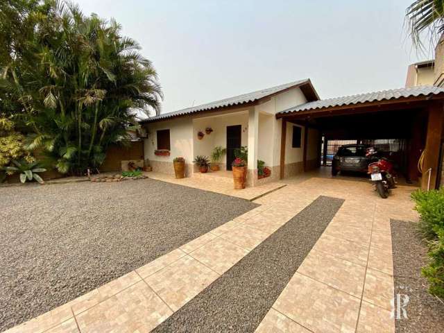 Casa com 2 dormitórios em zona de moradores em Tramandaí