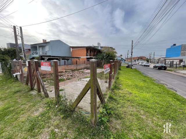 Terreno de esquina no centro de Tramandaí