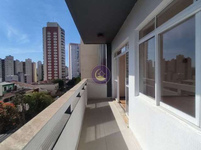 Apartamento Amplo e Ensolarado de 170m² na  Aclimação