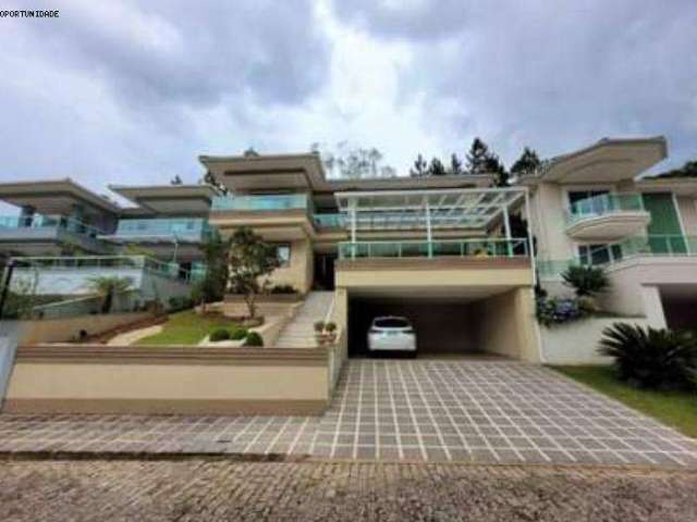 Casa em Condomínio para Venda em Teresópolis, Agriões, 4 dormitórios, 4 suítes, 5 banheiros, 4 vagas