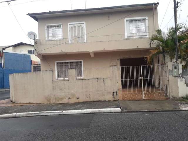 Casa com 4 quartos à venda em Vila Constança - SP