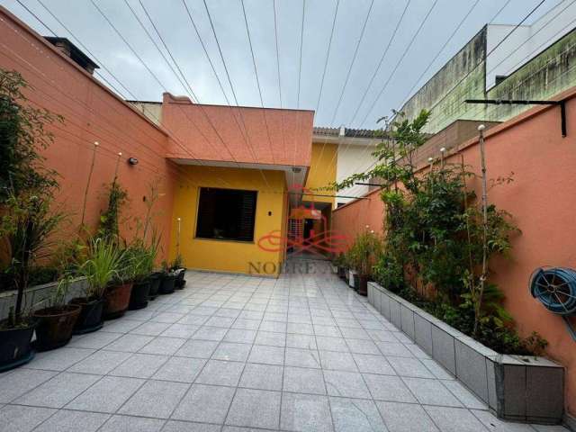 Sobrado com 3 dormitórios à venda, 200 m² por R$ 900.000,00 - Vila Pires - Santo André/SP