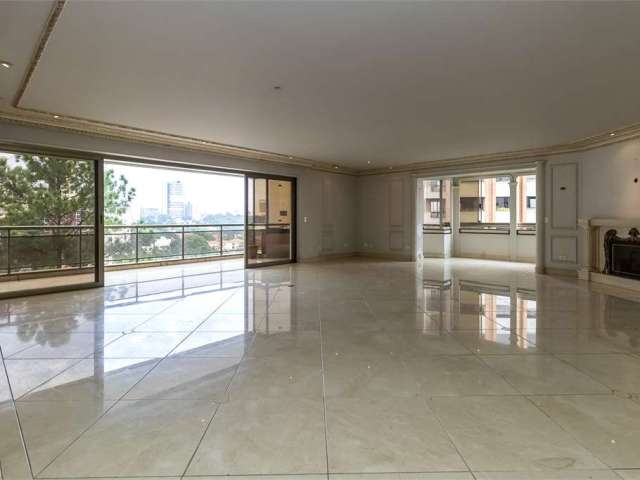 450m² e 5 vagas de garagem