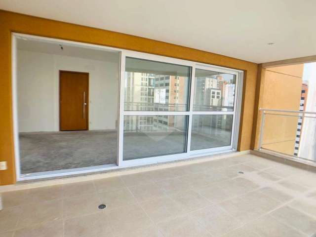 Cobertura Duplex à Venda em Moema Pássaros - 306m², 3 Suítes, 5 Vagas