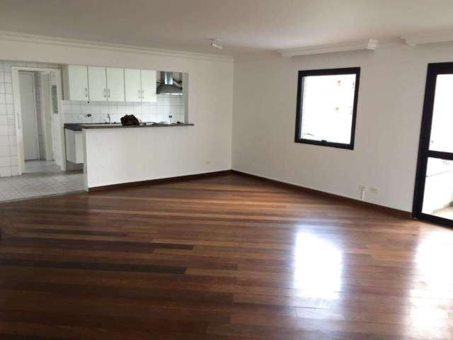 136m² de área útil; 3 dormitórios ; 2 vagas