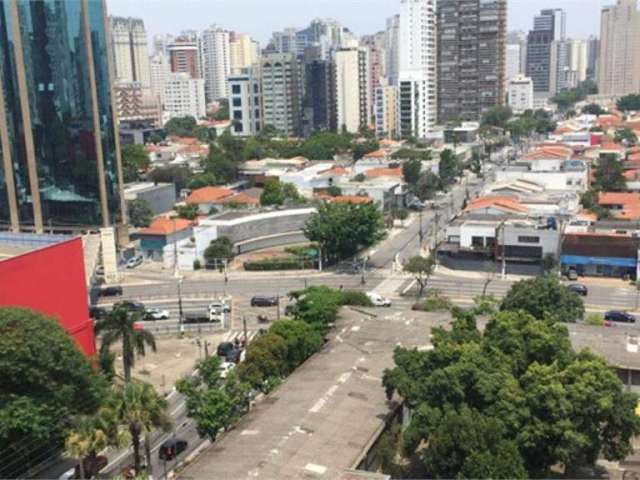 Apartamento no coração do Itaim bibi