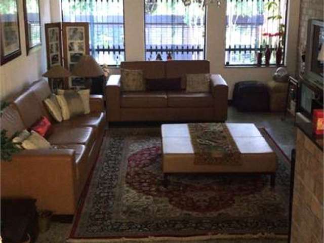 Casa com 3 dormitórios à venda, 318 m² por R$ 1.950.000 - Jardim da Saúde - São Paulo/SP