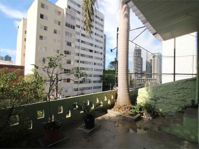 Casa próxima ao metrô - 03 dormitórios em Perdizes