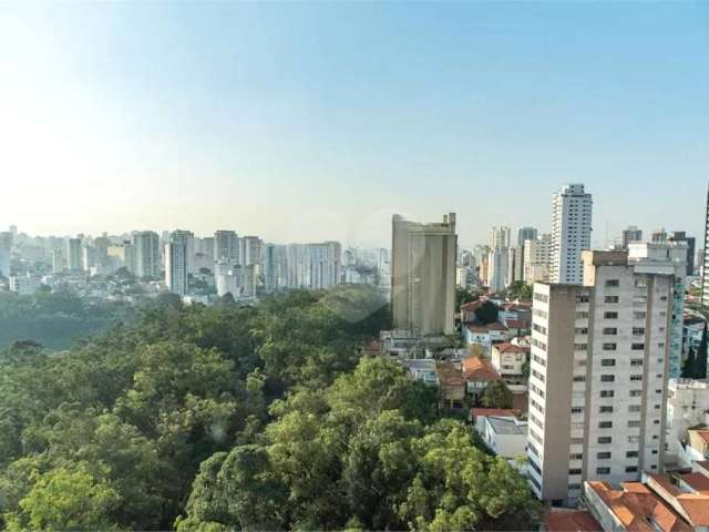 Apartamento-São Paulo-ACLIMAÇÃO | Ref.: REO696296