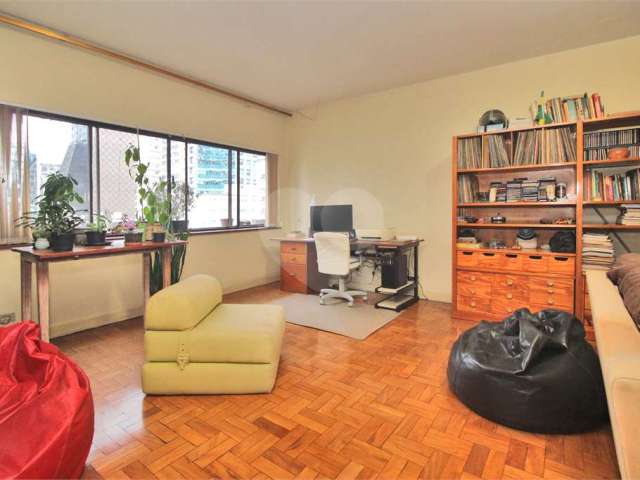 Apartamento-São Paulo-JARDIM PAULISTA | Ref.: REO724451