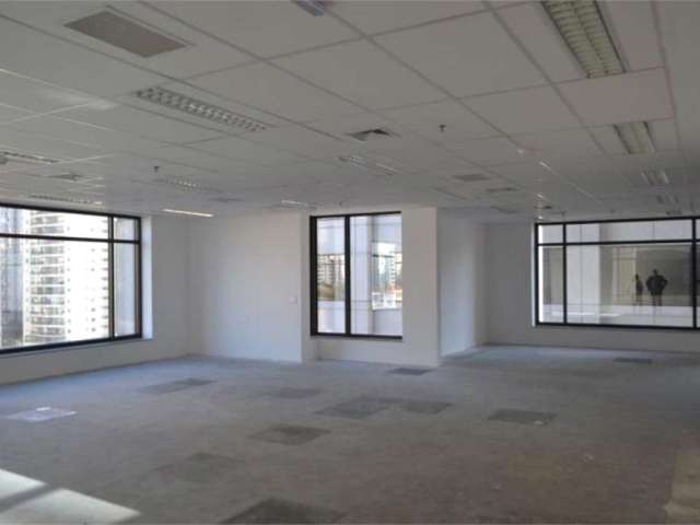 Laje comercial com 381m²