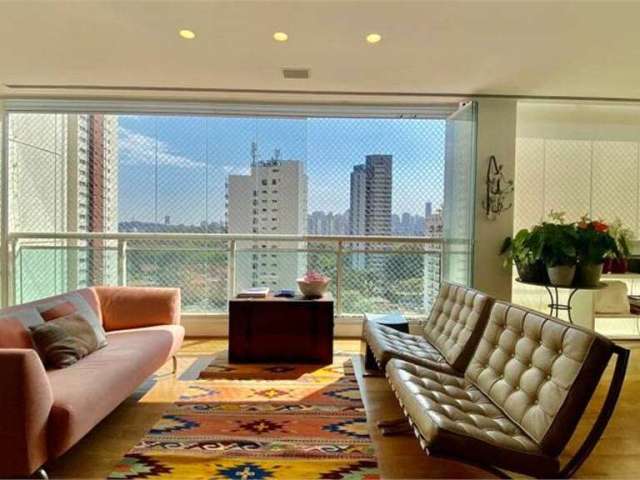 Apartamento-São Paulo-PINHEIROS | Ref.: REO746734