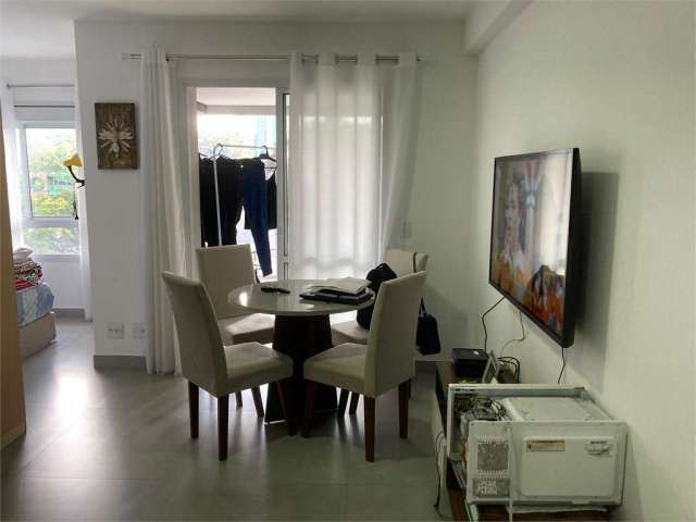 Apartamento-São Paulo-PINHEIROS | Ref.: REO793299