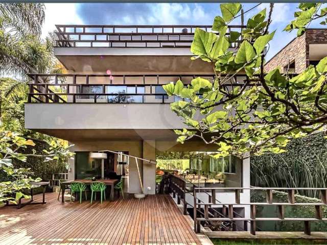 Casa á venda no Jardim América 630m²