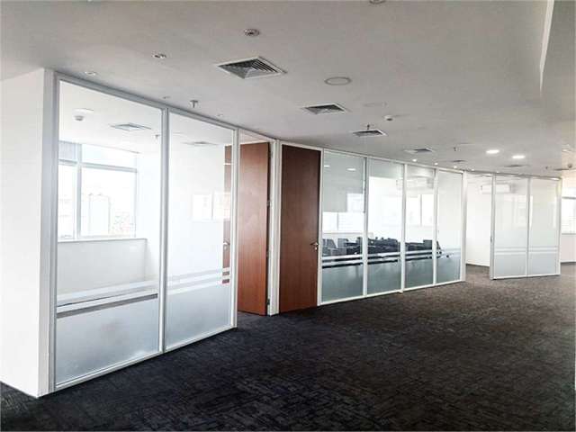 Excelente Conj. Comercial Duplex com 748,64m² em frente ao Shopping Paulista!