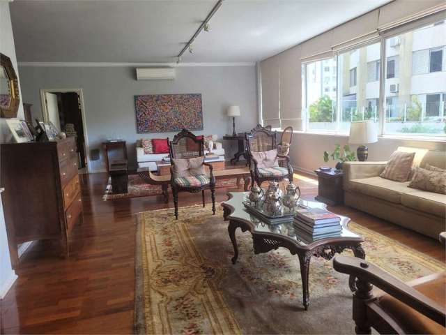 Apartamento no Jardim Paulistano