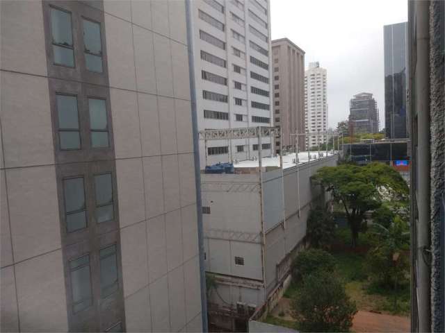 Apartamento-São Paulo-JARDIM AMÉRICA | Ref.: REO847114