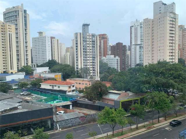 Apartamento com 359m2 4 suítes e 6 vagas em Vila Nova Conceição